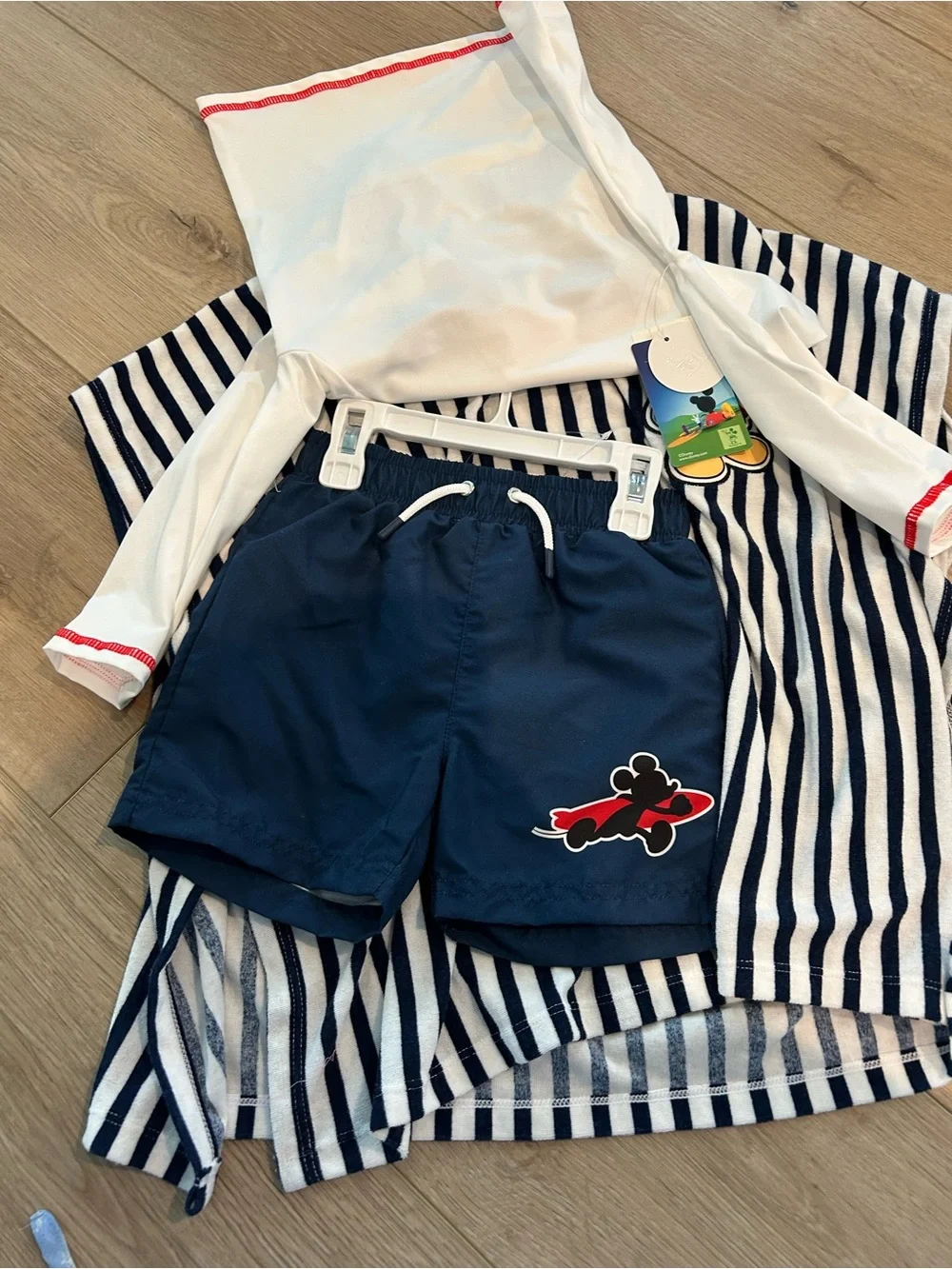Disney Mickey Mouse 3 Piece Boys Swim Set 'Vacay Mode' Size 2T Rashguard, Shorts